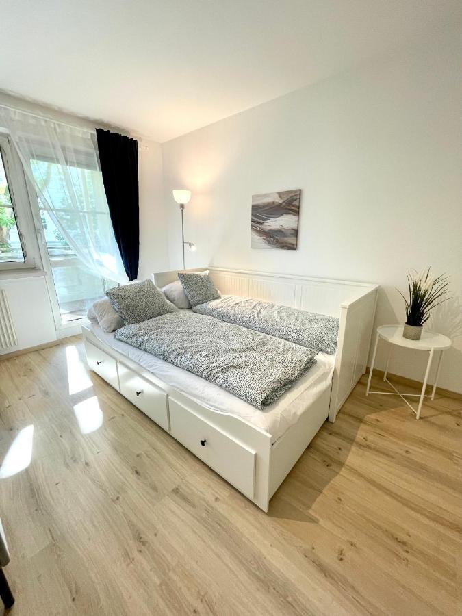 #Family & Friends# Ruhig, Gruen, Gleich In Der City Apartment Виена Екстериор снимка